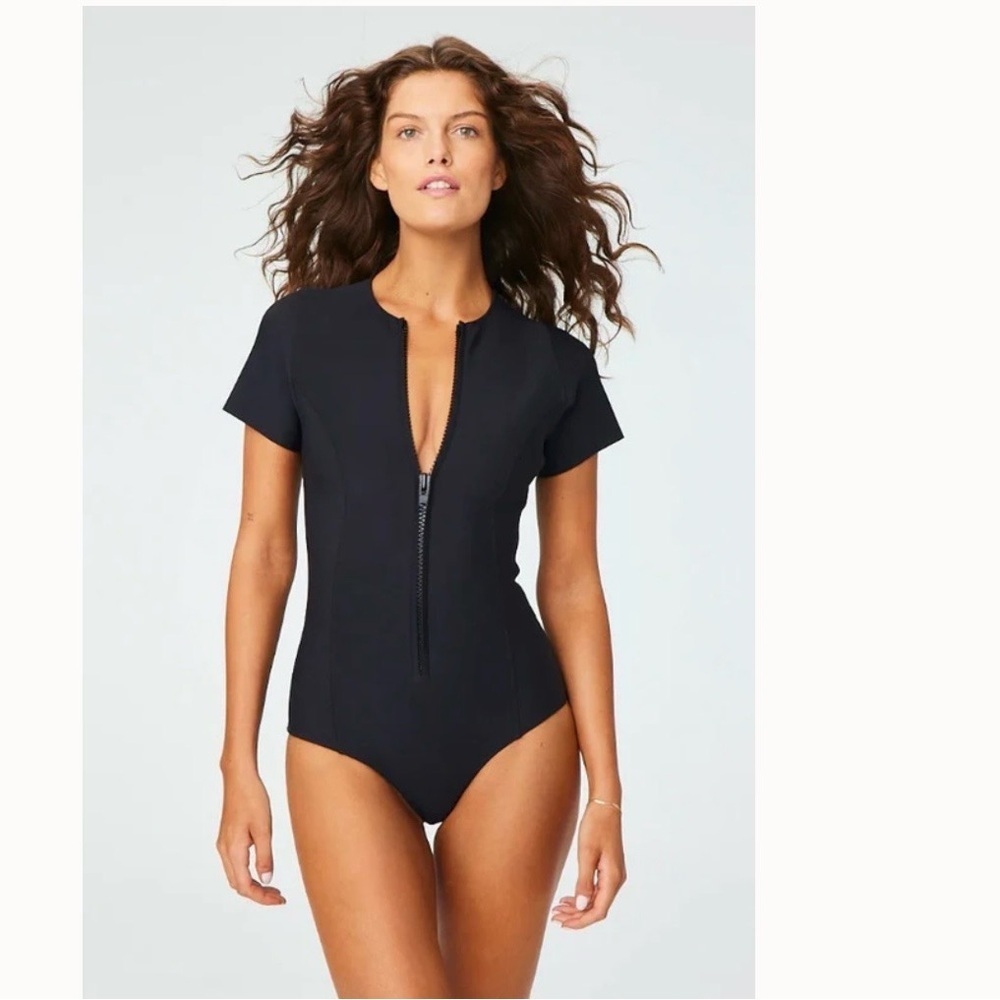 Lisa Marie Fernandez blue Farrah ll Maillor Black Short Sleeve Zip-Up Swimsuit